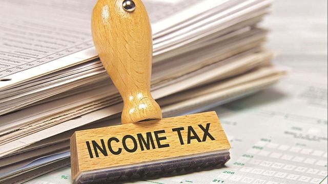 Altered financial situation? Switch between new and old tax regime