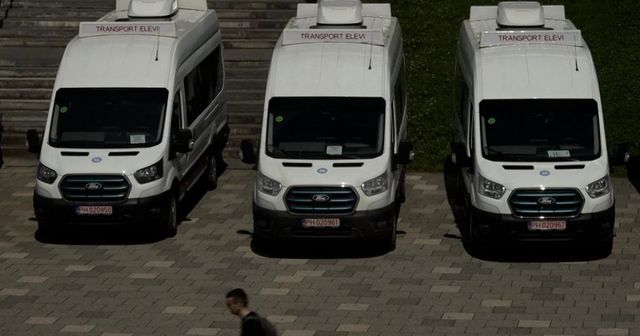 Parchetul European condus de Kovesi va fi sesizat cu privire la achiziția microbuzelor electrice pentru elevi