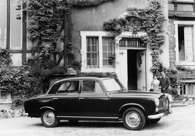 El Peugeot 403 cumple 70 años: Del icono de Colombo a pionero del motor Diésel