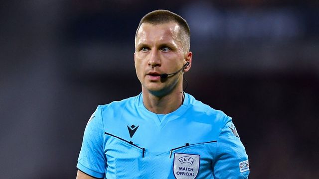 În pragul comei alcoolice, doi arbitri VAR din Liga Campionilor au furat un indicator rutier, în Polonia