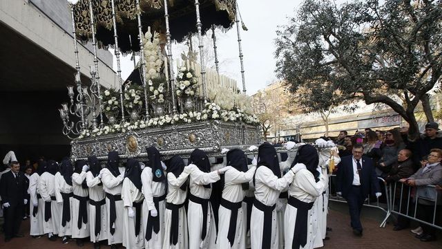 Procesiones de Semana Santa 2024 en Barcelona: Jueves y Viernes Santo