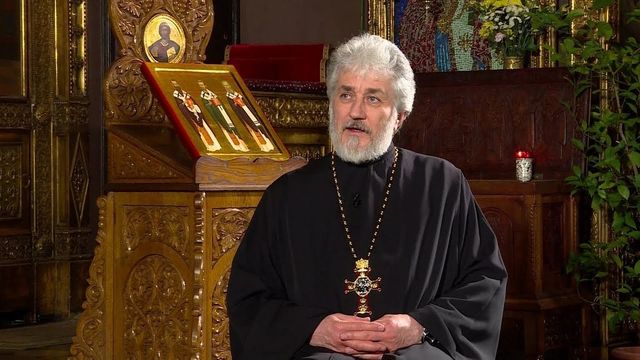 Sfinții Trei Ierarhi sunt cinstiți împreună pe 30 ianuarie, zi de sărbătoare înscrisă cu roșu în calendarul ortodox