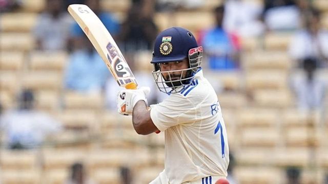 Pant re-enters top 10; Rohit and Kohli slip in ICC Test batting rankings