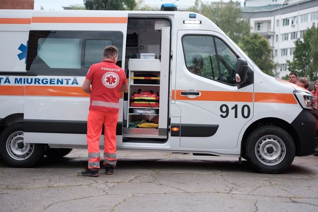 41 de ambulanțe au fost distribuite către substațiile și punctele de asistență medicală urgentă ale CNAMUP