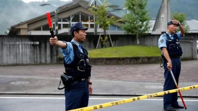 Asesinan a puñaladas a una 'streamer' de 22 años mientras retransmitía en directo por la calle