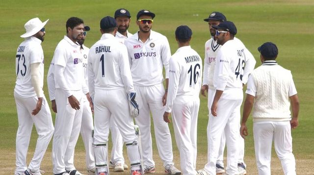 Umesh Yadav shines as India bowl out County XI despite Haseeb Hameed ton