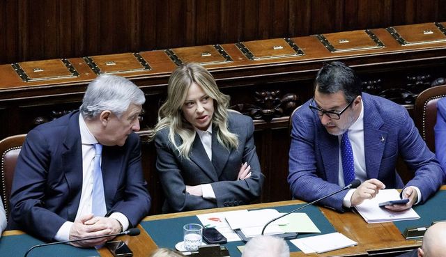 Legge elettorale, il centrodestra avvia i contatti