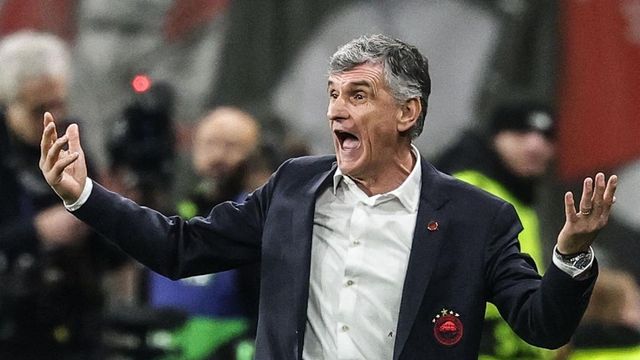 Imanol Alguacil sustituye al despedido José Luis Mendilibar en el Olympiacos