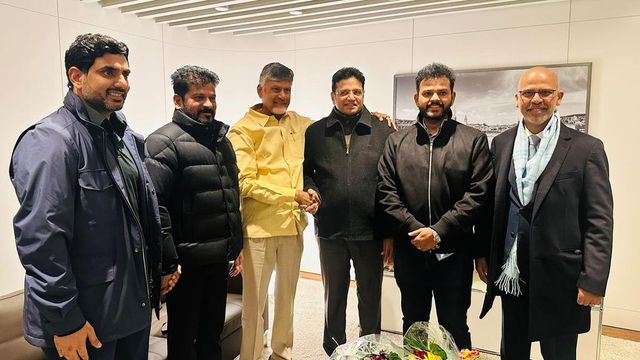 Chandrababu Naidu meets Revanth Reddy at Zurich airport