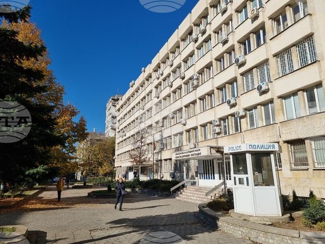 Челна катастрофа в центъра на София - ударена е патрулка