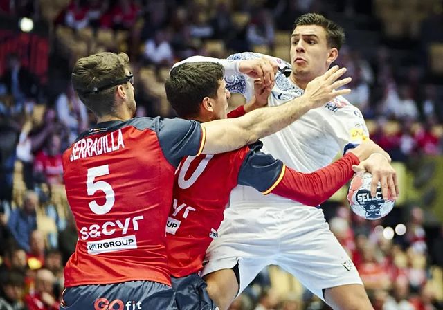 Portugal clava la última daga a los Hispanos en el Europeo