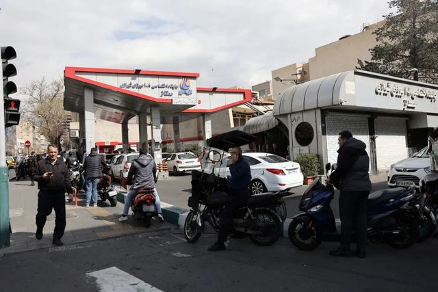 El régimen de los ayatolás se consume