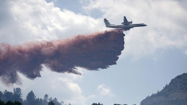 Над 10 000 души са евакуирани заради голям горски пожар край Бордо