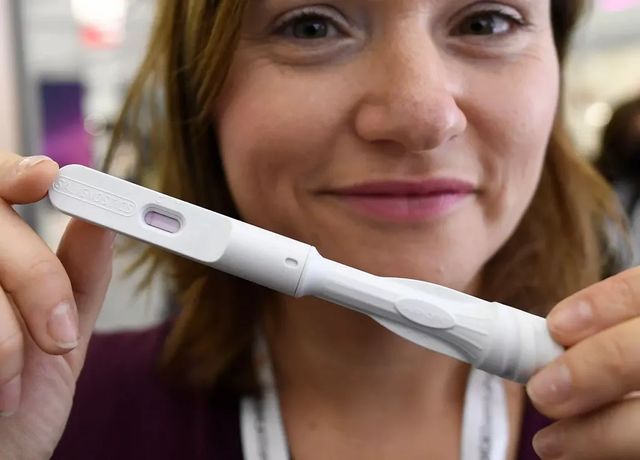 Un test de sarcină bazat pe salivă va fi lansat în 2023