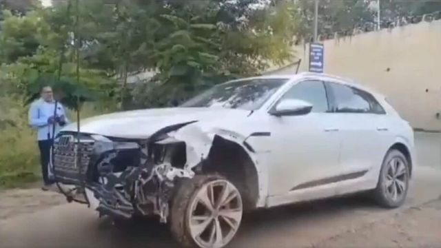 Maharashtra BJP chief’s son Sanket Bawankule flees after Audi hits several vehicles in Nagpur