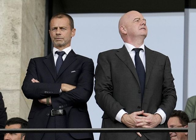 ++ Uefa all'unanimita', 'boicottiamo tutte le competizioni Fifa' ++