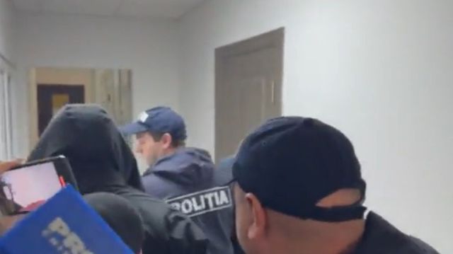 Procurorii cer 30 de zile de arest pentru persoana reținută…