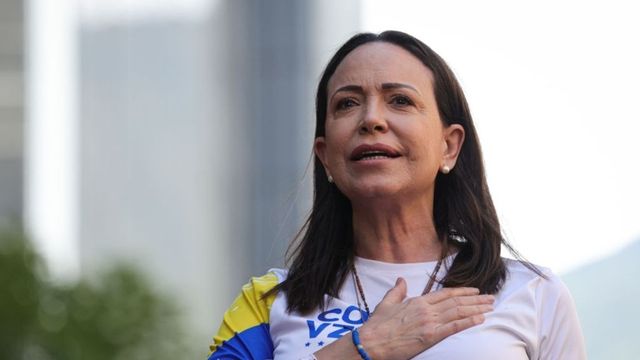 Нобелистката за мир Мария Корина Мачадо напусна Осло