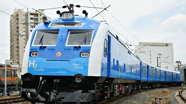Explained | How India’s first hydrogen-powered train works