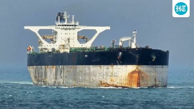US forces trying to board Venezuela-linked oil tanker from helicopter, claims Russian broadcaster