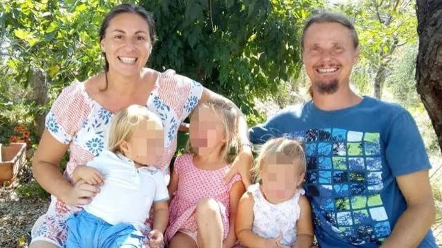 Famiglia nel bosco, i bambini incontrano i genitori nella casa a Palmoli