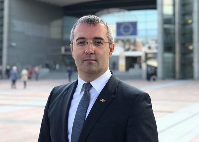 Un ex-deputat și fratele acestuia, pe banca acuzaților pentru îmbogățire ilicită