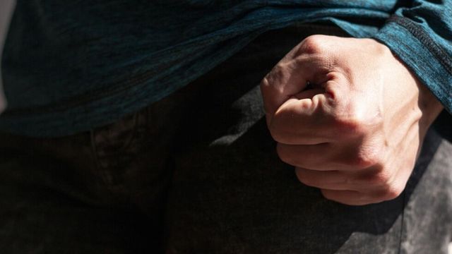 18-годишен е в болница с мозъчен кръвоизлив след побой заради момиче в Разград