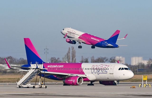 Nicu Popescu: Discutăm modalități concrete de revenire a companiei Wizz Air în Republica Moldova