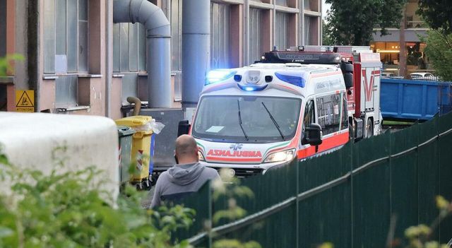 Studente di 16 anni si accascia a scuola e muore poco dopo in ospedale: la famiglia dona gli organi