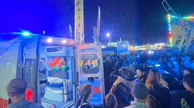 Giostra precipita durante una festa a San Severo, feriti diversi bambini: alcuni sono stati ricoverati