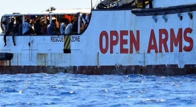 “Su Open Arms nessun obbligo di concedere il porto sicuro”
