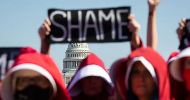 Caso Epstein, nei nuovi documenti pubblicati le accuse di una donna contro Trump