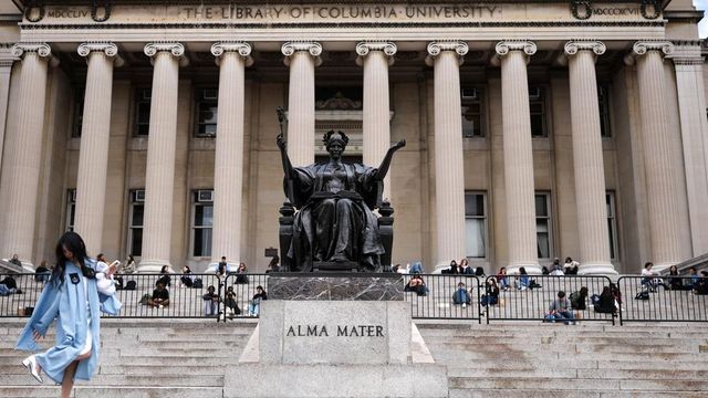Csörtét nyert Trump, bedobta a törölközőt a Columbia