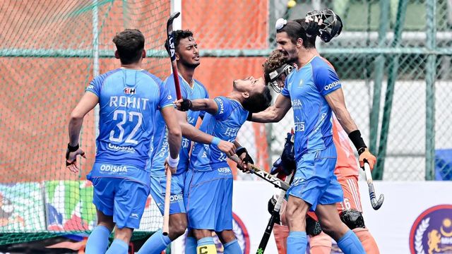 Hockey: India script stunning comeback, beat Netherlands 3-2 to enter semifinals of Junior World Cup
