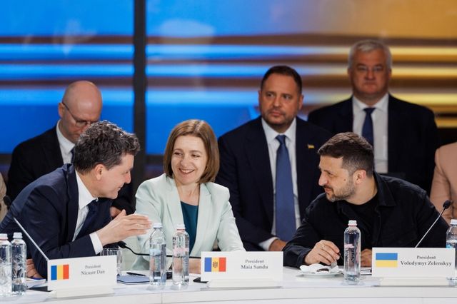 Nicușor Dan și Volodimir Zelenski, așteptați la Chișinău de Ziua Independenței Republicii Moldova