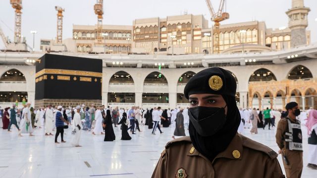 42 Indian pilgrims feared dead in bus-tanker collision near Medina in Saudi Arabia