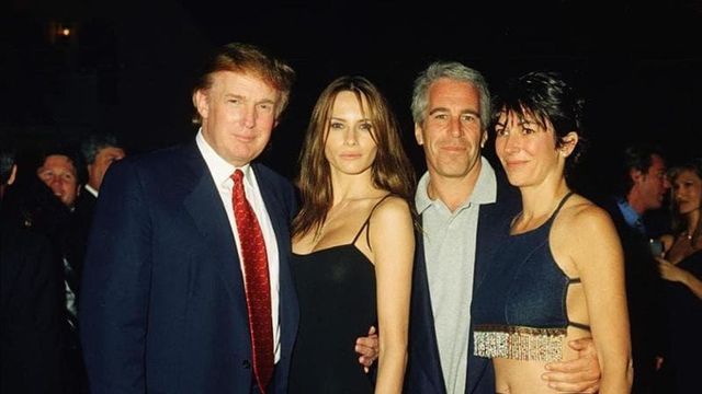 Email Epstein, 'Trump ore a casa mia con una ragazza'