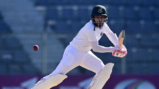 Mushfiqur Rahim Becomes First Ban Batter To Be Given Out for Obstructing Field
