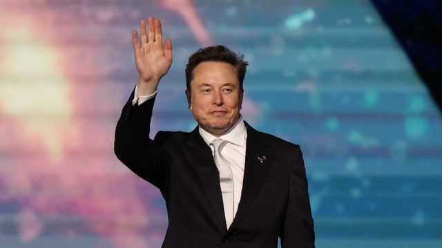 Elon Musk ingyenes műholdas internethozzáférést ajánlott fel Venezuelának