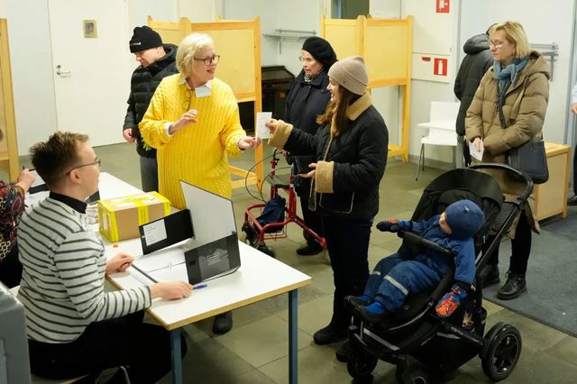 Turul doi la alegerile prezidențiale în Finlanda - candidații rămași în cursa electorală