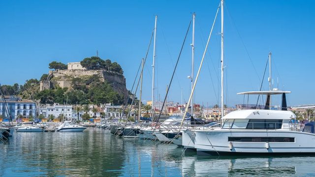 Tragedia en Jávea: muere una mujer arrollada por una lancha alquilada por su grupo de amigos