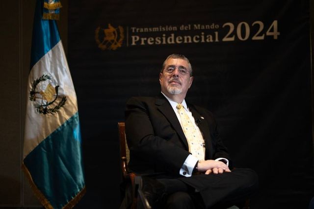 Arévalo asume como presidente de Guatemala tras el intento del Congreso de torpedear la investidura