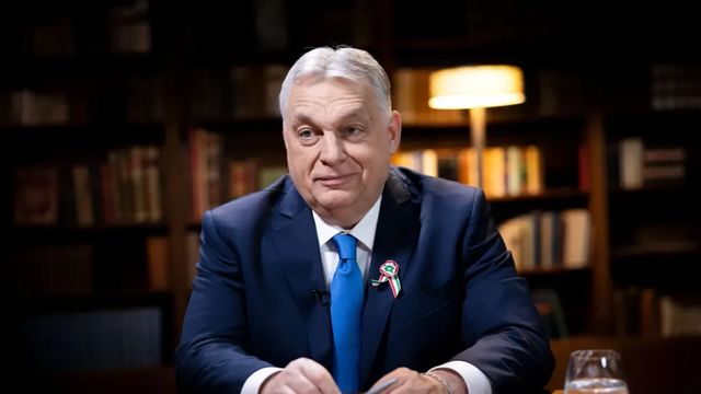 Szentendrén folytatja országjárását Orbán Viktor