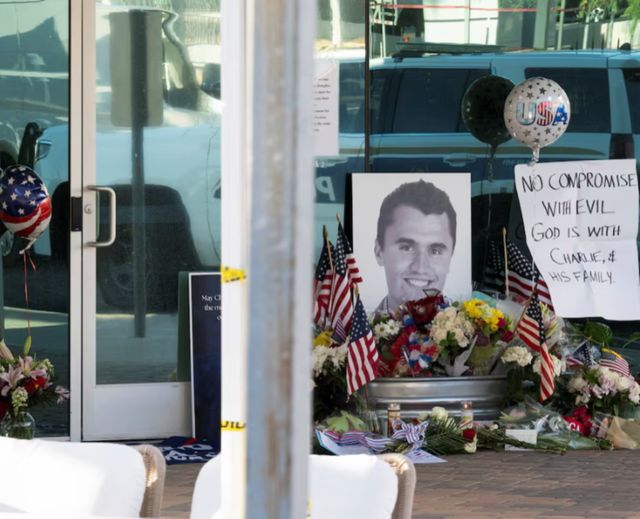 Autoritățile americane cer ajutorul publicului după asasinarea lui Charlie Kirk