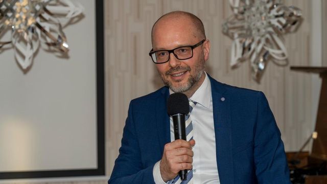 Lemondott Ézsi Robin, a Nyírő Gyula Országos Pszichiátriai és Addiktológiai Intézet főigazgatója