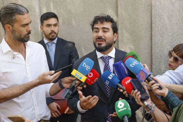 La Eurocámara aprueba la suspensión de la inmunidad parlamentaria de Alvise Pérez