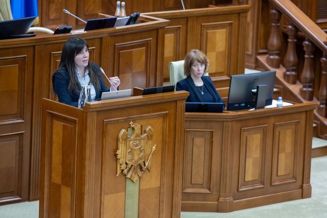 Deputații au susținut în prima lectură proiectul politicii fiscale și vamale pentru anul 2027