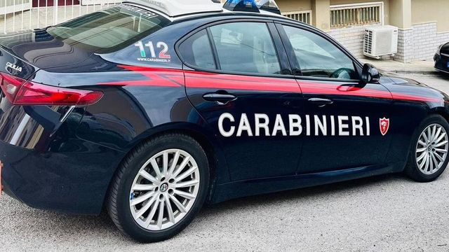 Arezzo, donna trovata morta con ferita alla testa: si indaga per omicidio