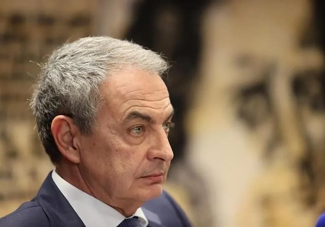 El juez Calama señala a dos venezolanos como “vehículo de pago” a Zapatero por negocios entre Pekín y Caracas
