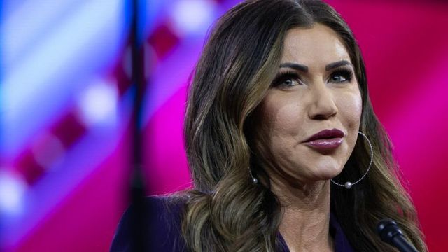 Loteria Vizelor, suspendată de autoritățile americane